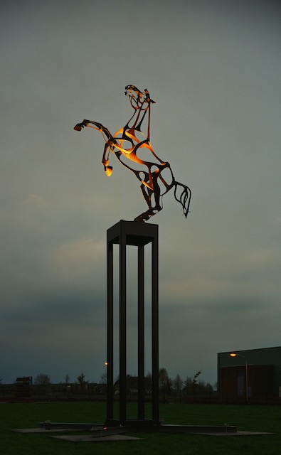monumentaal